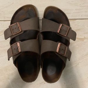 Mocha Birkenstock’s